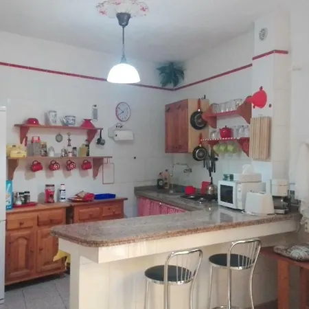 Homestay Geranios N.25