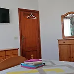 Geranios N.25 Pansiyon *