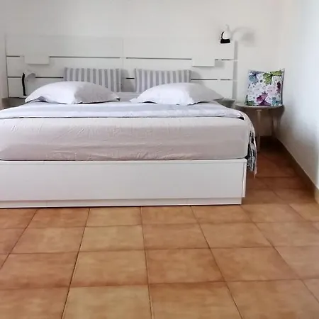 Quarto em Acomodações Particulares Geranios N.25 *